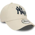 czapki-curva-bezowy-tasma-regulowana-9forty-food-character-new-york-yankees-mlb-new-era