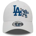 czapka-z-zakrzywionym-daszkiem-biala-regulowana-9forty-food-character-los-angeles-dodgers-mlb-od-new-era