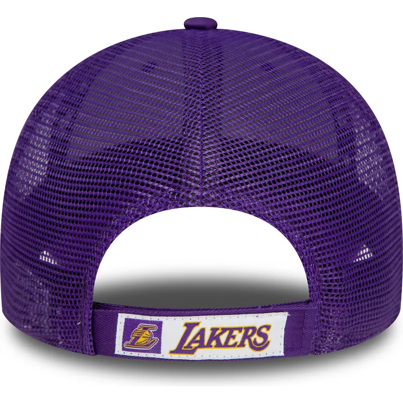 fioletowa-regulowana-czapka-z-zakrzywionym-daszkiem-9forty-home-field-los-angeles-lakers-nba-new-era