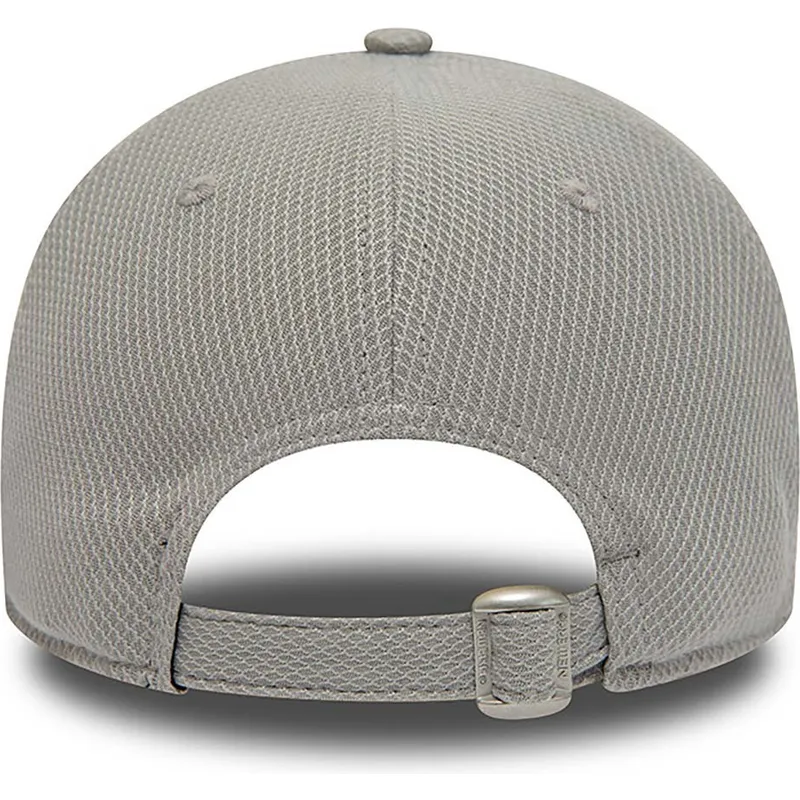 czapki-curva-szary-tasma-regulowana-9forty-diamond-era-essential-new-york-yankees-mlb-new-era czapki-curva-szary-tasma-regulowana-9forty-diamond-era-essential-new-york-yankees-mlb-new-era