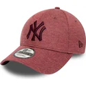czapki-curva-czerwony-tasma-regulowana-granate-granate-9forty-jersey-essential-new-york-yankees-mlb-new-era