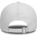 biala-regulowana-czapka-z-zakrzywionym-daszkiem-z-bialym-logo-9forty-league-essential-los-angeles-dodgers-mlb-od-new-era
