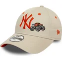 czapki-curva-bezowy-tasma-regulowana-dla-dziecka-9forty-graphic-monster-truck-new-york-yankees-mlb-new-era