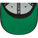 czarna-zakrzywiona-czapka-regulowana-z-zielonym-logo-dla-chlopca-9forty-graphic-dinozaur-new-york-yankees-mlb-od-new-era
