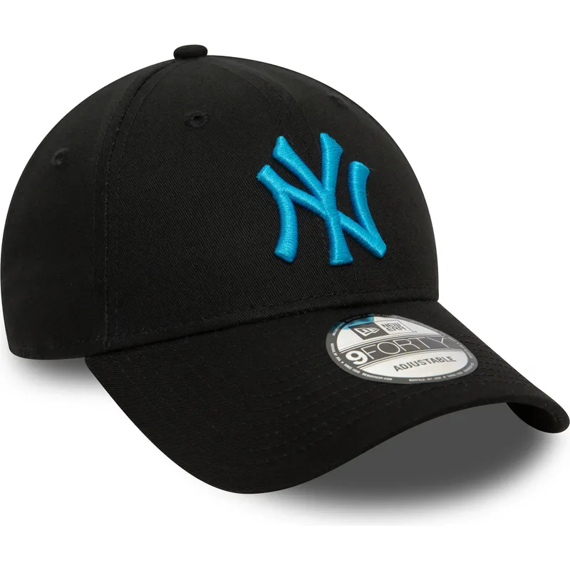 czarna-regulowana-czapka-z-zakrzywionym-daszkiem-z-niebieskim-logo-9forty-league-essential-new-york-yankees-mlb-od-new-era