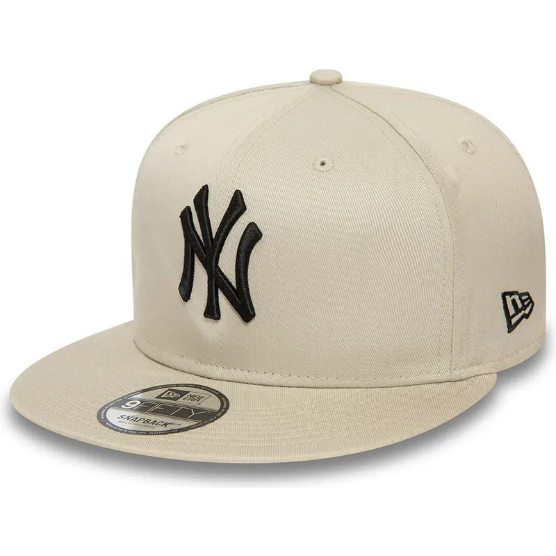 czapki-plana-bezowy-snapback-negro-9fifty-league-essential-new-york-yankees-mlb-new-era