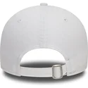 czapki-curva-bialy-tasma-regulowana-rosa-9forty-team-outline-new-york-yankees-mlb-new-era