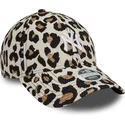 damska-czapka-z-daszkiem-z-regulacja-9forty-jacquard-z-motywem-lamparta-new-york-yankees-mlb-od-new-era