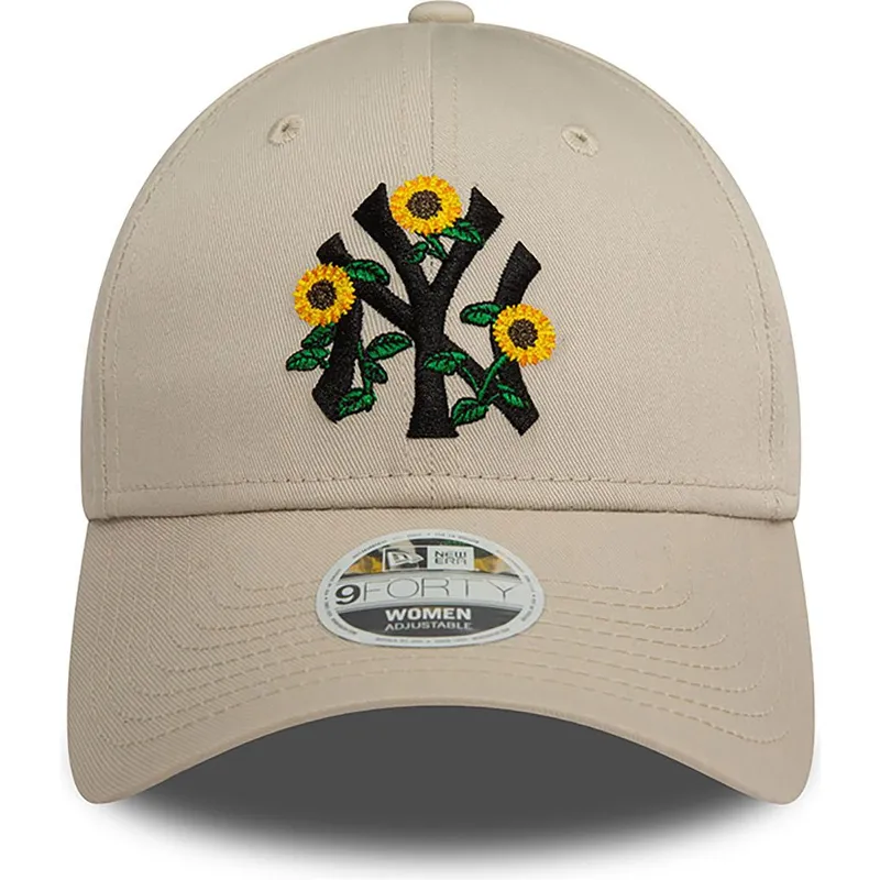bezowa-zakrzywiona-czapka-z-daszkiem-regulowana-dla-kobiet-9forty-floral-new-york-yankees-mlb-od-new-era