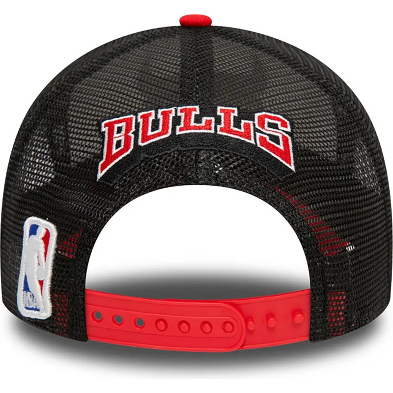 czapki-curva-wielokolorowy-snapback-a-frame-chicago-bulls-nba-new-era