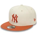 czapki-plana-bezowy-snapback-marron-9fifty-patch-new-york-yankees-mlb-new-era