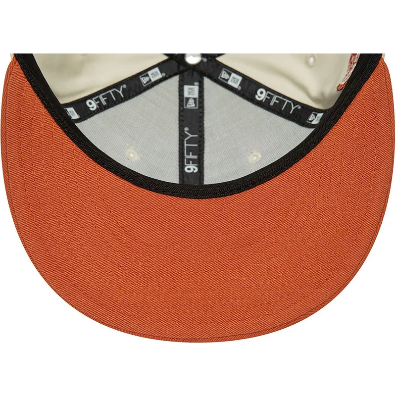 czapki-plana-bezowy-snapback-marron-9fifty-patch-new-york-yankees-mlb-new-era