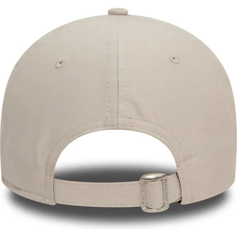 bezowa-regulowana-czapka-z-zakrzywionym-daszkiem-9forty-flawless-new-york-yankees-mlb-new-era