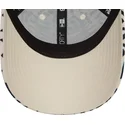 regulowana-czapka-z-zakrzywionym-daszkiem-bezowo-czarna-9forty-monogram-new-york-yankees-mlb-new-era
