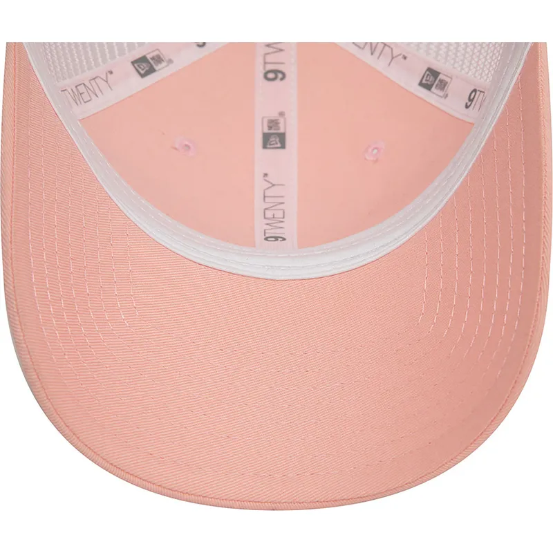 regulowana-rozowa-czapka-trucker-dla-kobiet-9twenty-new-era