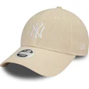 bezowa-czapka-z-zakrzywionym-daszkiem-regulowana-dla-kobiet-9forty-linen-new-york-yankees-mlb-od-new-era
