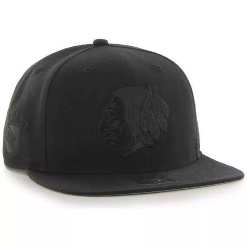 plaska-czapka-czarna-snapback-z-czarnym-logo-chicago-blackhawks-nhl-sure-shot-47-brand