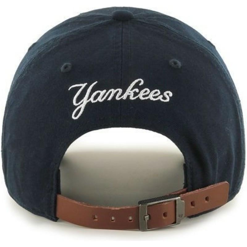 wyginieta-czapka-ciemnoniebieska-z-malym-logo-new-york-yankees-mlb-clean-up-47-brand