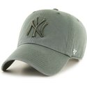 wyginieta-czapka-zielona-z-logo-zielona-new-york-yankees-mlb-clean-up-47-brand