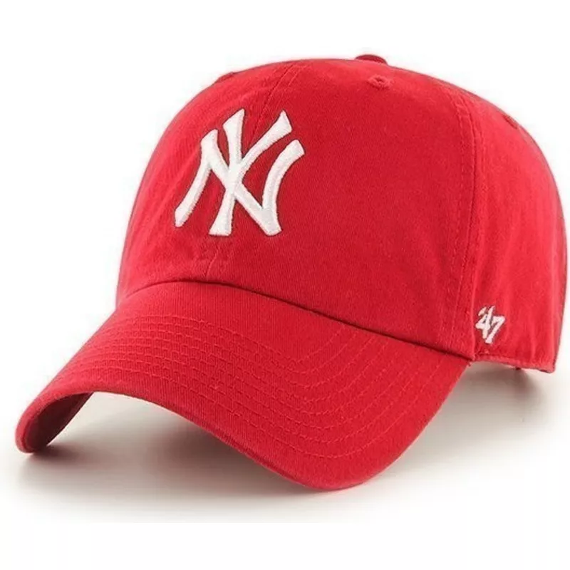 wyginieta-czapka-czerwona-new-york-yankees-mlb-clean-up-47-brand