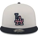 snapback-9fifty-los-angeles-dodgers-mlb-z-plaskim-daszkiem-bezowo-granatowy-4th-of-july-od-new-era