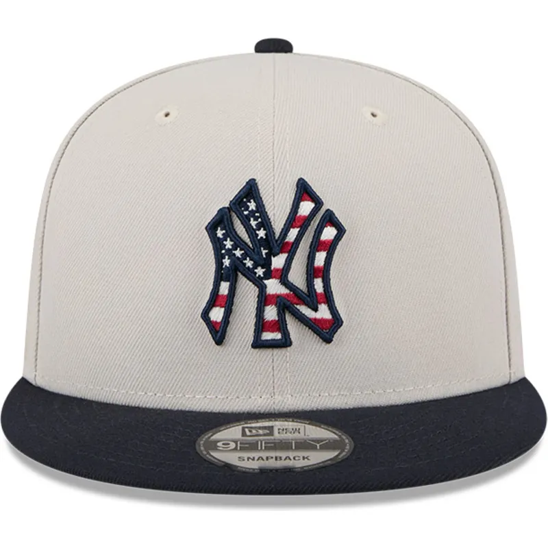 czapka-z-plaskim-daszkiem-bezowo-granatowa-snapback-9fifty-4th-of-july-new-york-yankees-mlb-new-era