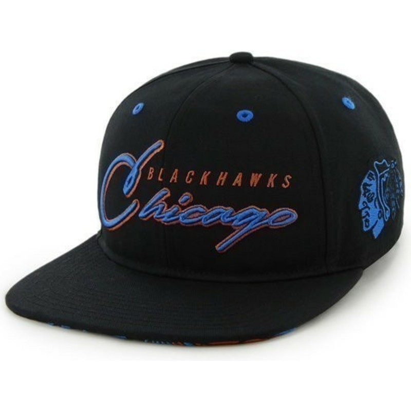 plaska-czapka-czarna-z-logo-niebieska-snapback-z-logo-litery-chicago-blackhawks-nhl-47-brand