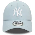 regulowana-jasnoniebieska-czapka-z-zakrzywionym-daszkiem-9forty-league-essential-new-york-yankees-mlb-od-new-era