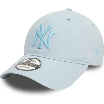 Jasnoniebieska regulowana czapka z zakrzywionym daszkiem z niebieskim logo 9TWENTY League Essential New York Yankees MLB od New 