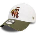 regulowana-biala-i-zielona-zakrzywiona-czapka-9twenty-washed-z-diablem-tasmanskim-looney-tunes-od-new-era