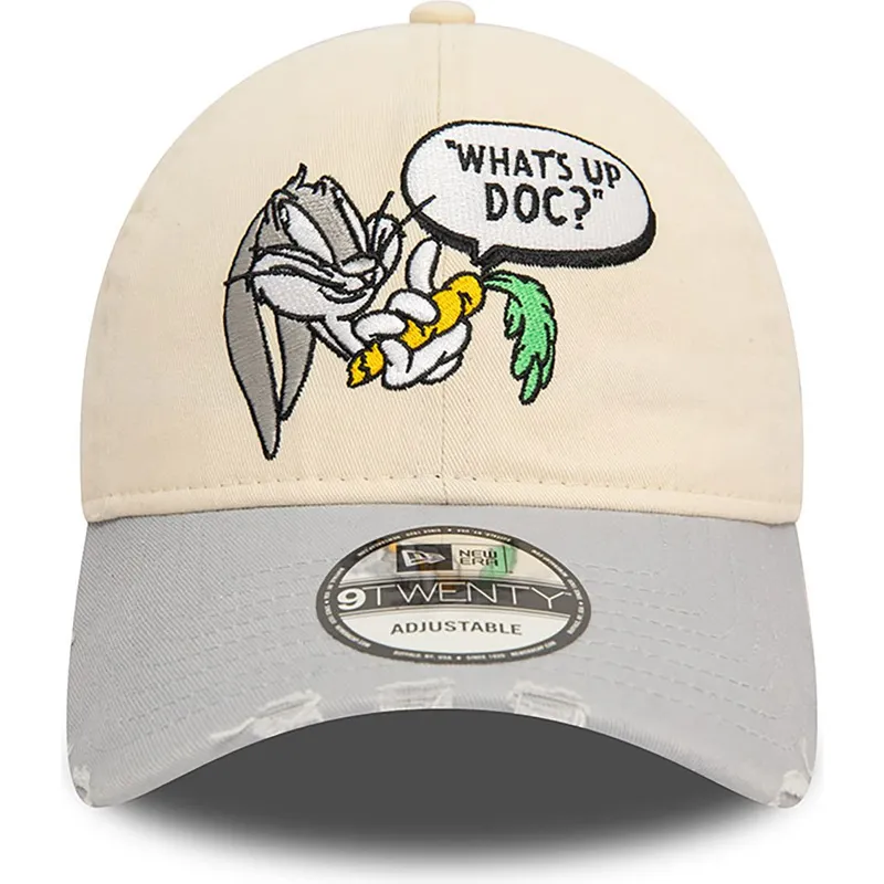 bezowo-szara-regulowana-czapka-z-zakrzywionym-daszkiem-9twenty-washed-z-krolikiem-bugsem-looney-tunes-od-new-era