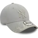 czapki-curva-szary-tasma-regulowana-9forty-flame-new-york-yankees-mlb-new-era