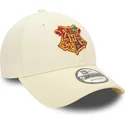 czapki-curva-bezowy-tasma-regulowana-9forty-hogwarts-harry-potter-new-era
