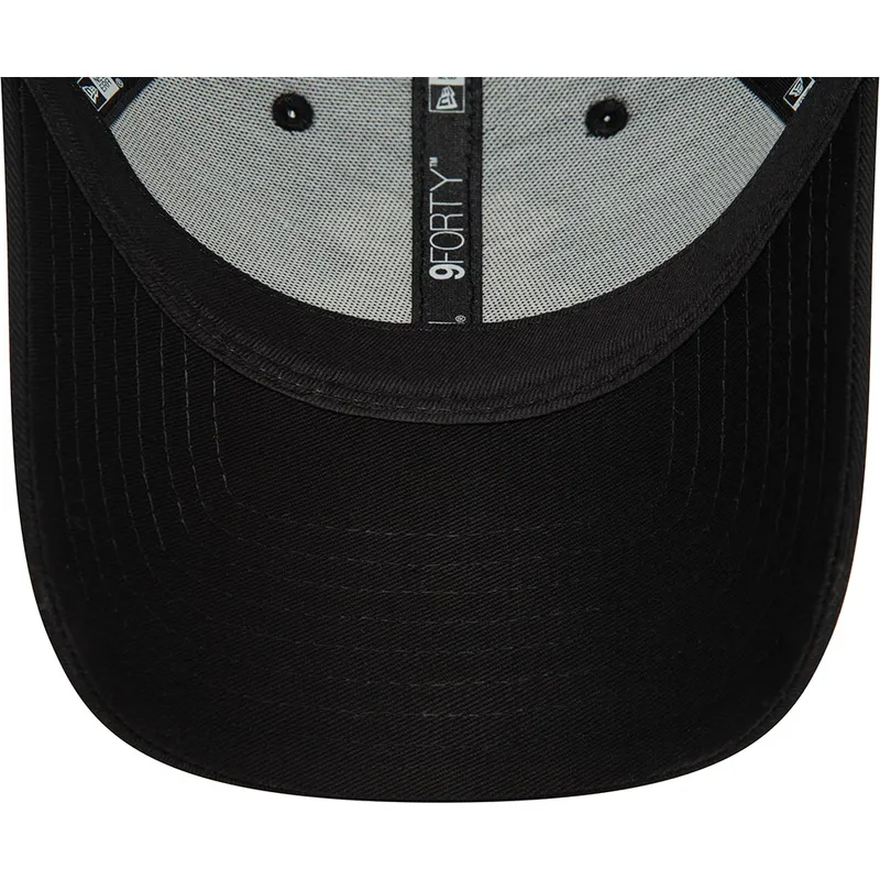 czarna-regulowana-czapka-z-daszkiem-9forty-hogwarts-harry-potter-new-era