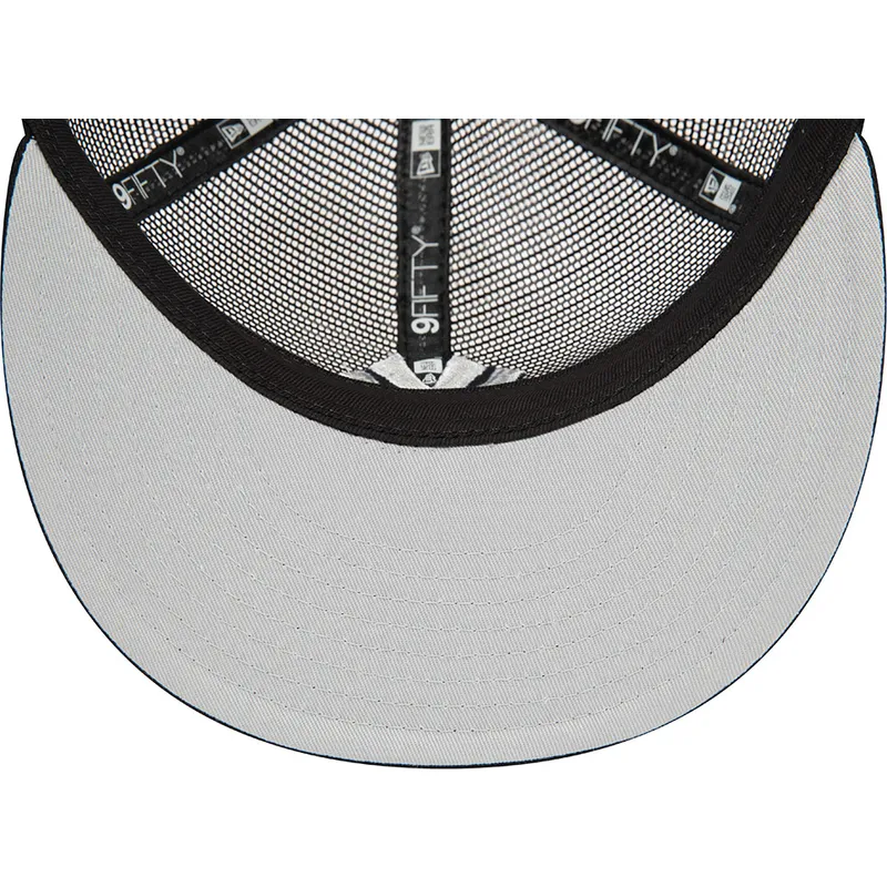 czapka-trucker-plaska-czarna-9fifty-embroidered-mesh-new-york-yankees-mlb-new-era