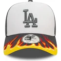 biala-i-szara-czapka-trucker-a-frame-flame-los-angeles-dodgers-mlb-od-new-era