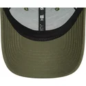 zielona-regulowana-czapka-z-daszkiem-9forty-seasonal-vespa-piaggio-od-new-era