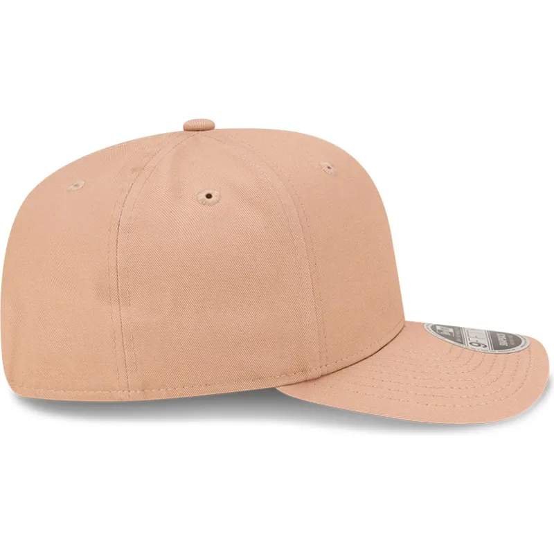 bezowa-zakrzywiona-czapka-snapback-9fifty-seasonal-flower-red-bull-racing-formula-1-new-era