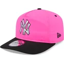 rozowa-i-czarna-zakrzywiona-czapka-snapback-golfer-chrome-logo-new-york-yankees-mlb-new-era