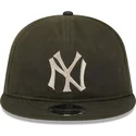 zielona-plaska-czapka-regulowana-9fifty-waxed-canvas-new-york-yankees-mlb-marki-new-era