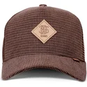 czapki-curva-brazowy-snapback-djinns