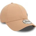rozowa-czapka-z-zakrzywionym-daszkiem-regulowana-9forty-pin-od-new-era
