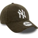 zielona-regulowana-czapka-z-daszkiem-9forty-borg-new-york-yankees-mlb-new-era