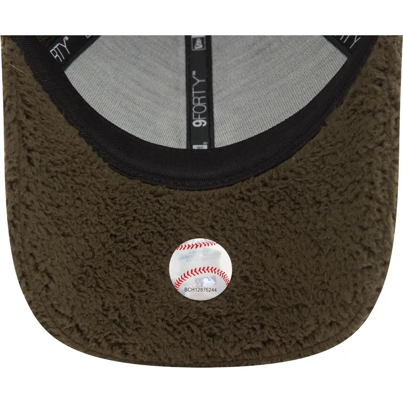 zielona-regulowana-czapka-z-daszkiem-9forty-borg-new-york-yankees-mlb-new-era