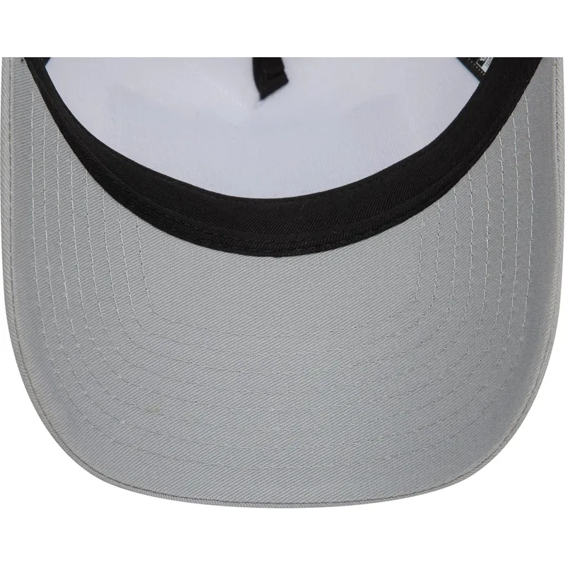 czapka-trucker-szara-a-frame-ski-patch-z-st-moritz-miasta-i-plaze-new-era