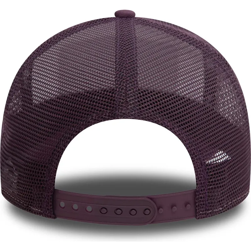 czapki-curva-fioletowy-snapback-a-frame-ski-patch-courchevel-ciudades-y-playas-new-era czapki-curva-fioletowy-snapback-a-frame-ski-patch-courchevel-ciudades-y-playas-new-era