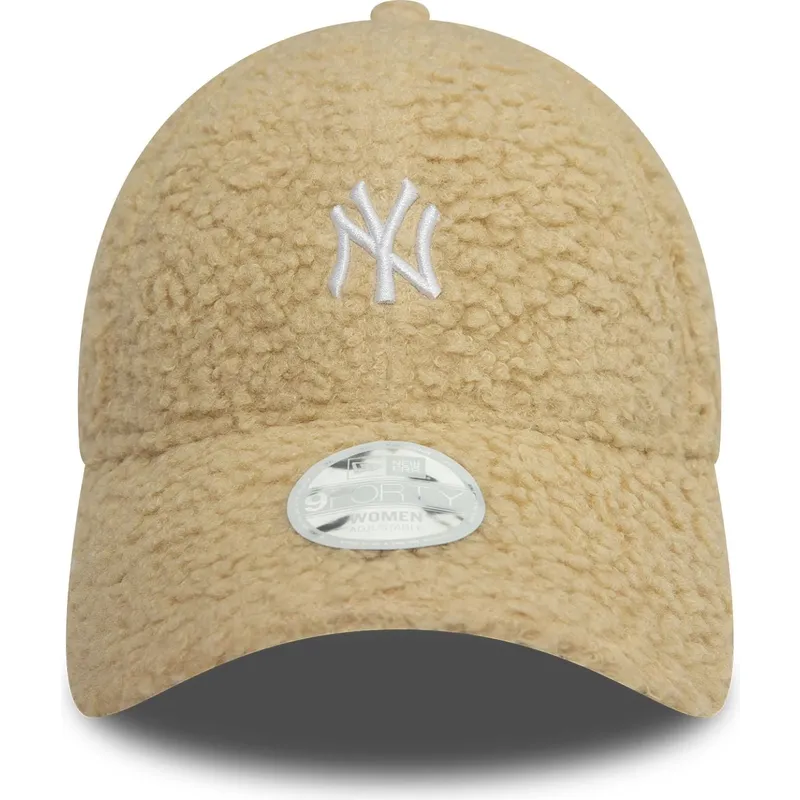 bezowa-regulowana-czapka-z-zakrzywionym-daszkiem-dla-kobiet-9forty-borg-new-york-yankees-mlb-new-era