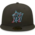 czarna-dopasowana-czapka-z-daszkiem-59fifty-ac-perf-miami-marlins-mlb-new-era
