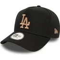 czarna-czapka-z-zakrzywionym-daszkiem-snapback-z-bezowym-logo-9forty-e-frame-league-essential-los-angeles-dodgers-mlb-marki-new-