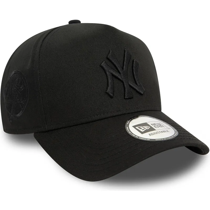 czarna-czapka-z-daszkiem-snapback-z-czarnym-logo-9forty-e-frame-monochrome-new-york-yankees-mlb-od-new-era